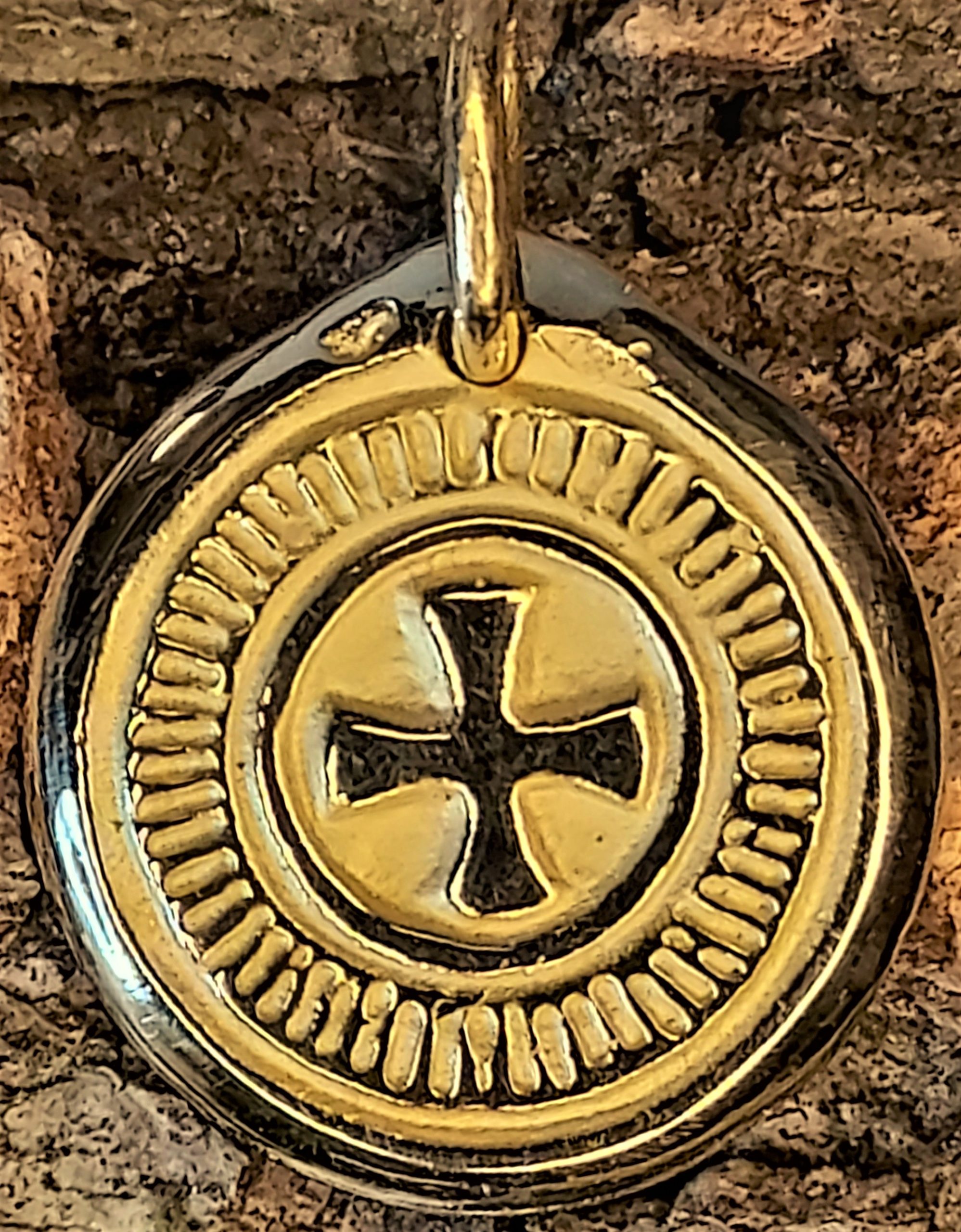 médaille croix de l Arsat or 18k